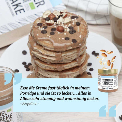Organic almond cream with whey protein + vanilla